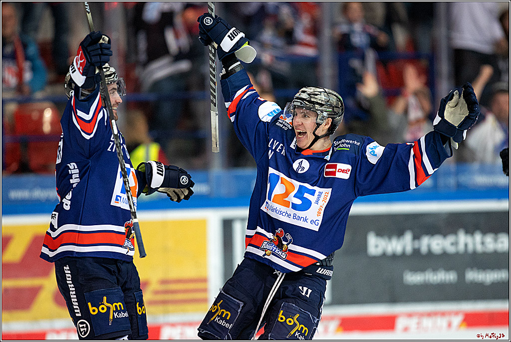 PENNY DEL;  Iserlohn Roosters - Kölner Haie; Iserlohn, 06.10.2022